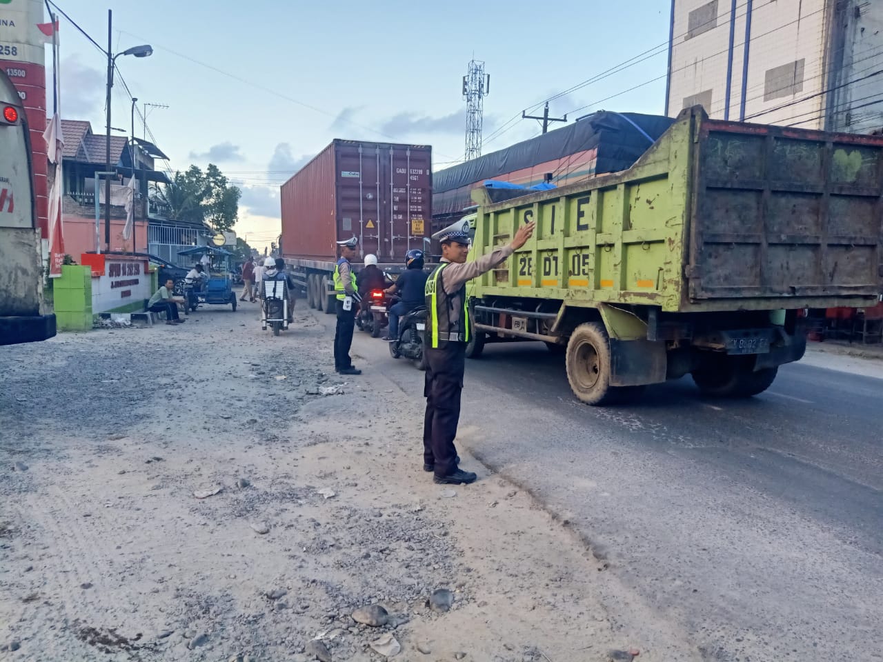 WhatsApp Image 2025-12-06 at 00.29.26