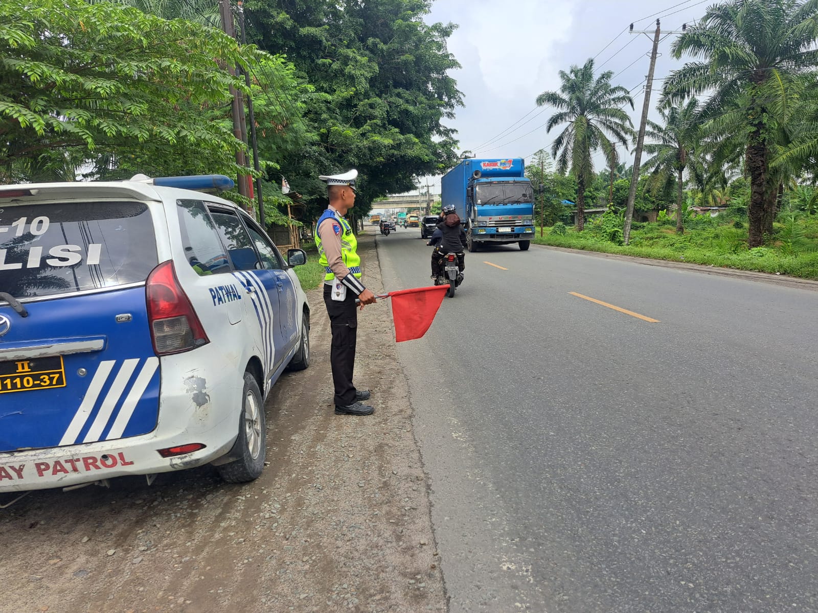 WhatsApp Image 2025-12-07 at 15.10.49 (3)