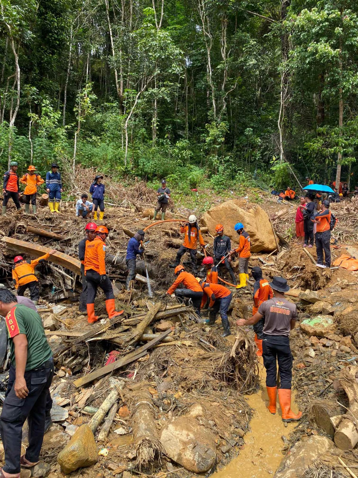 WhatsApp Image 2025-12-09 at 10.22.23 (1)