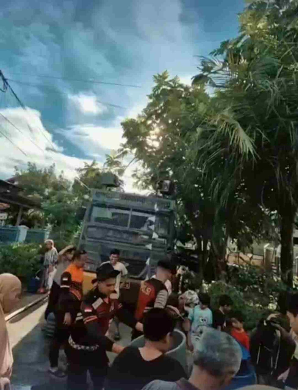 WhatsApp Image 2025-12-09 at 11.25.42 (1)